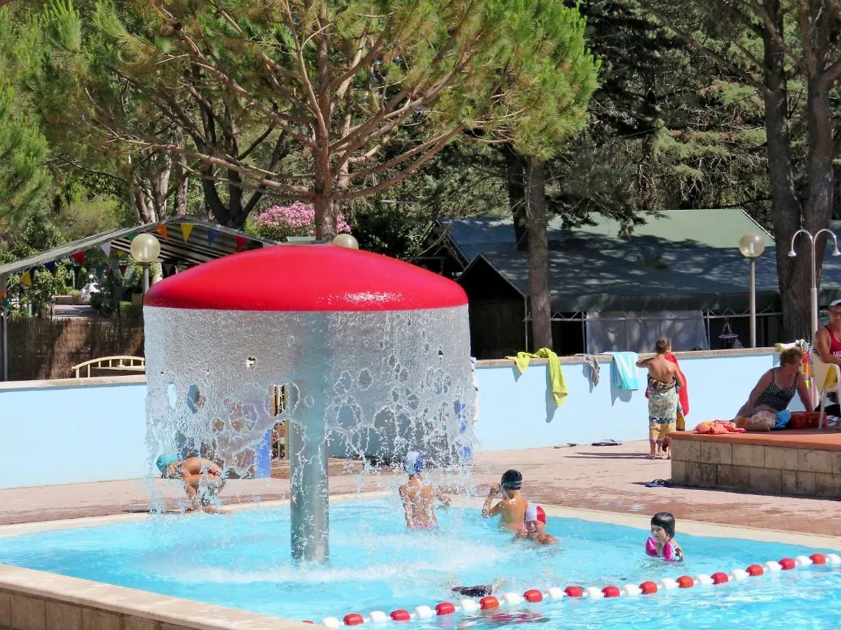 Holiday home Locazione Turistica Campeggio Del Forte Scirocco - Mbo161 Villa Marina Di Bibbona